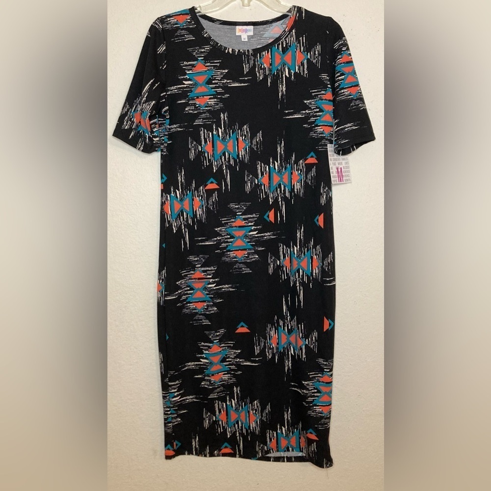 NWT Lularoe Julia Dress M Form Fitting Midi Knit with Mid Length Sleeves